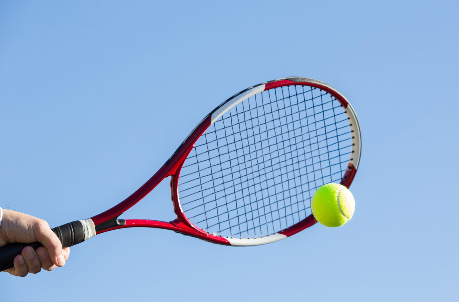 tennis racket and tennis ball for sports and graphene sports gear in relation to graphene